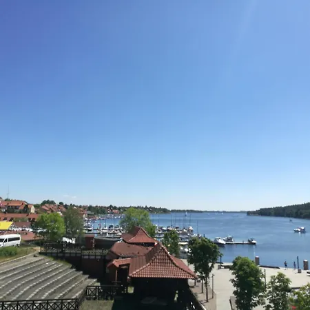 Mikolajki Apartamenty *